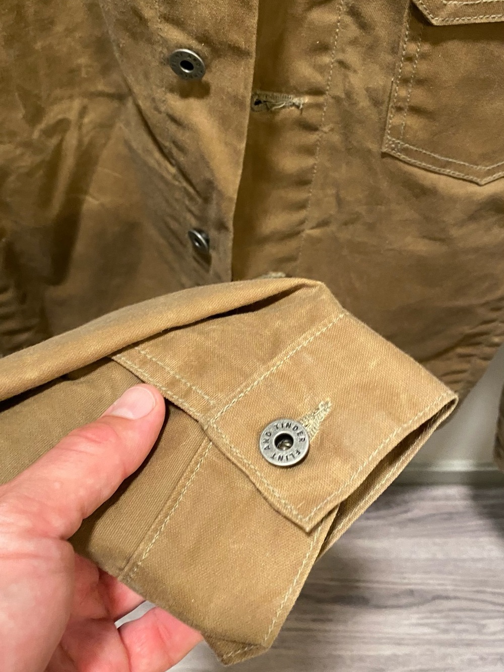 Huckberry - Flint & Tinder Men's Brown waxed Canvas Jacket - Medium - Excellent! - Picture 5 of 12